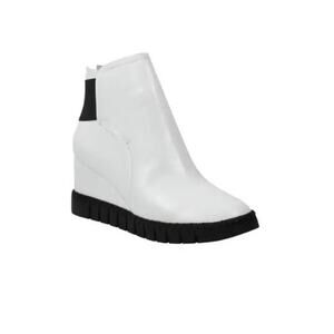J Renee Nagetta Wedge Sneaker/Bootie - Size 11